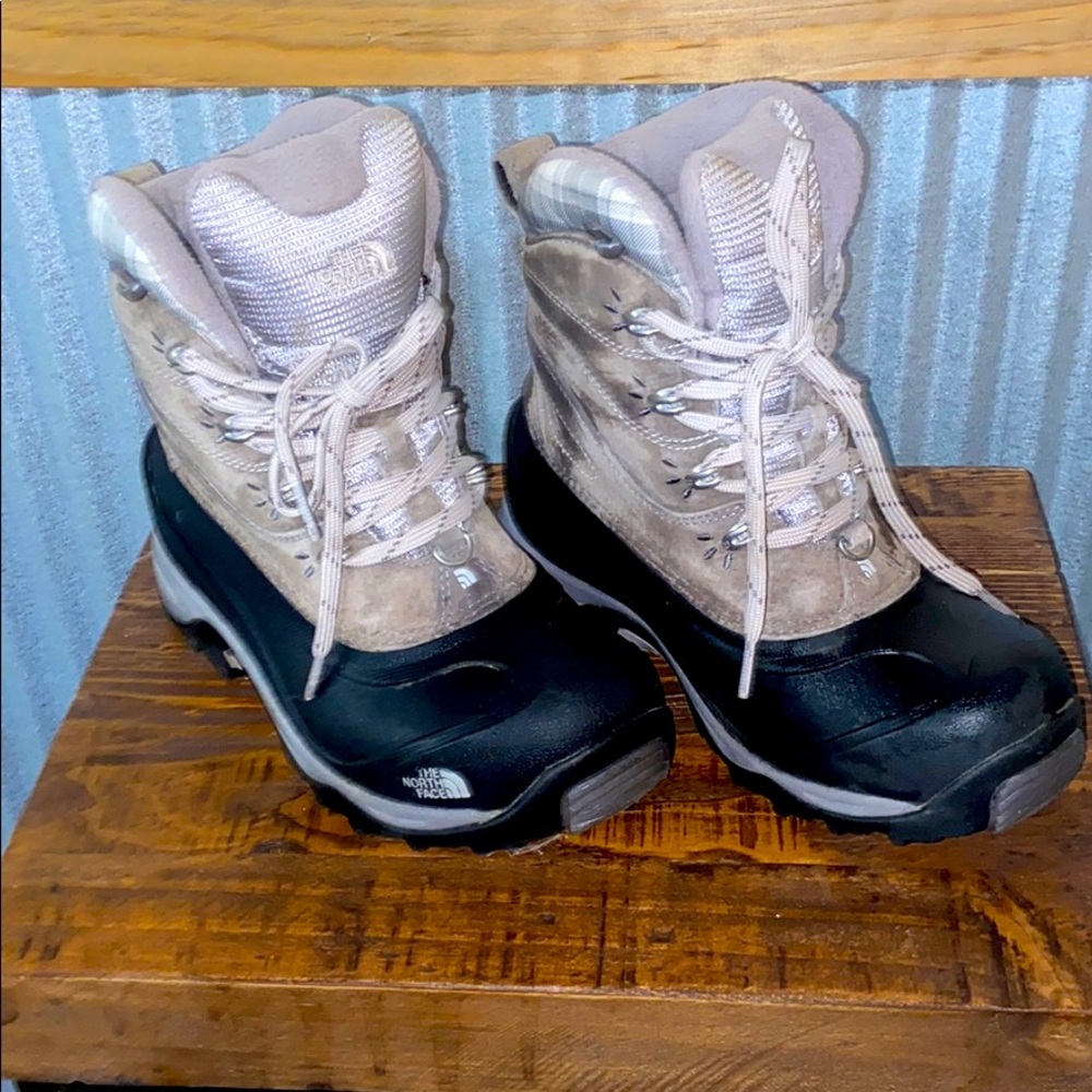 North Face Snow boots
